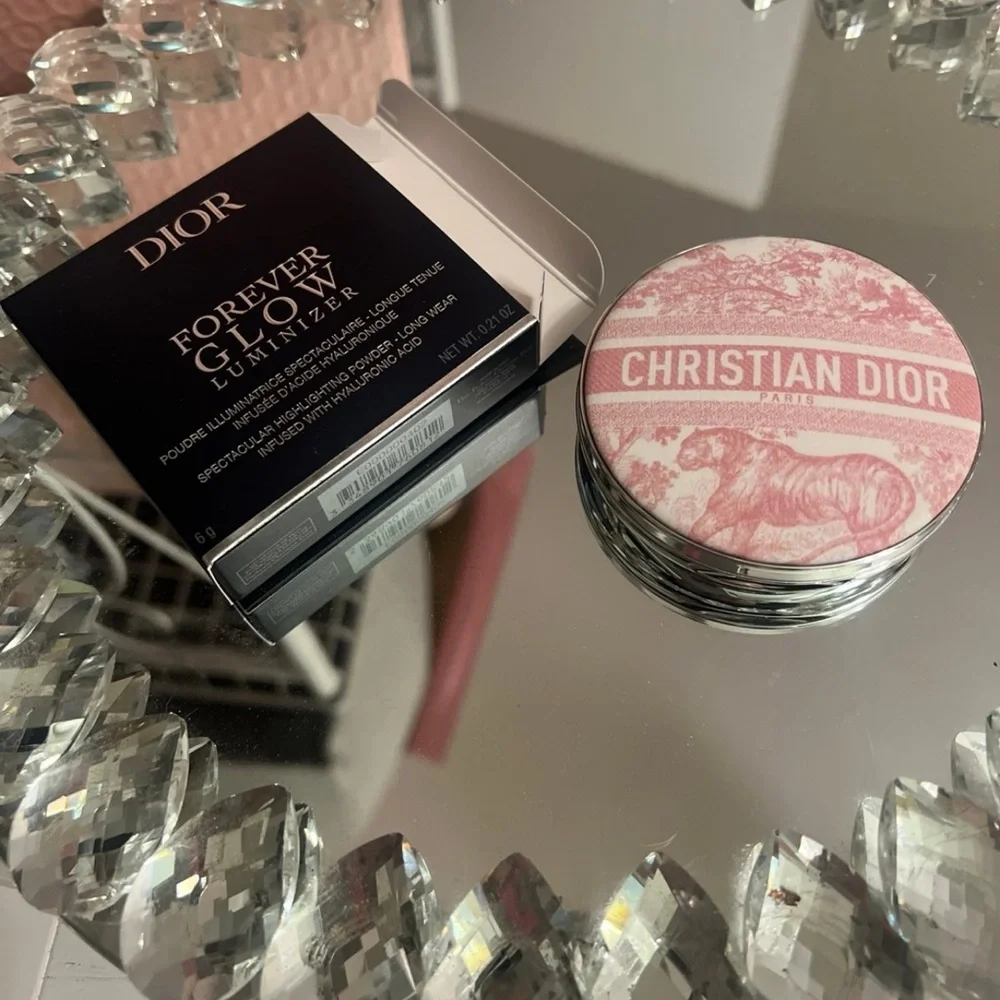 Dior Forever Glow Luminizer -Coral Glow-Limited Edition - Picture 1 of 7